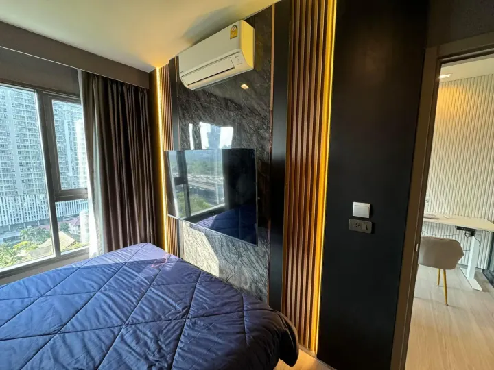 Property photos for Life Asoke Hype