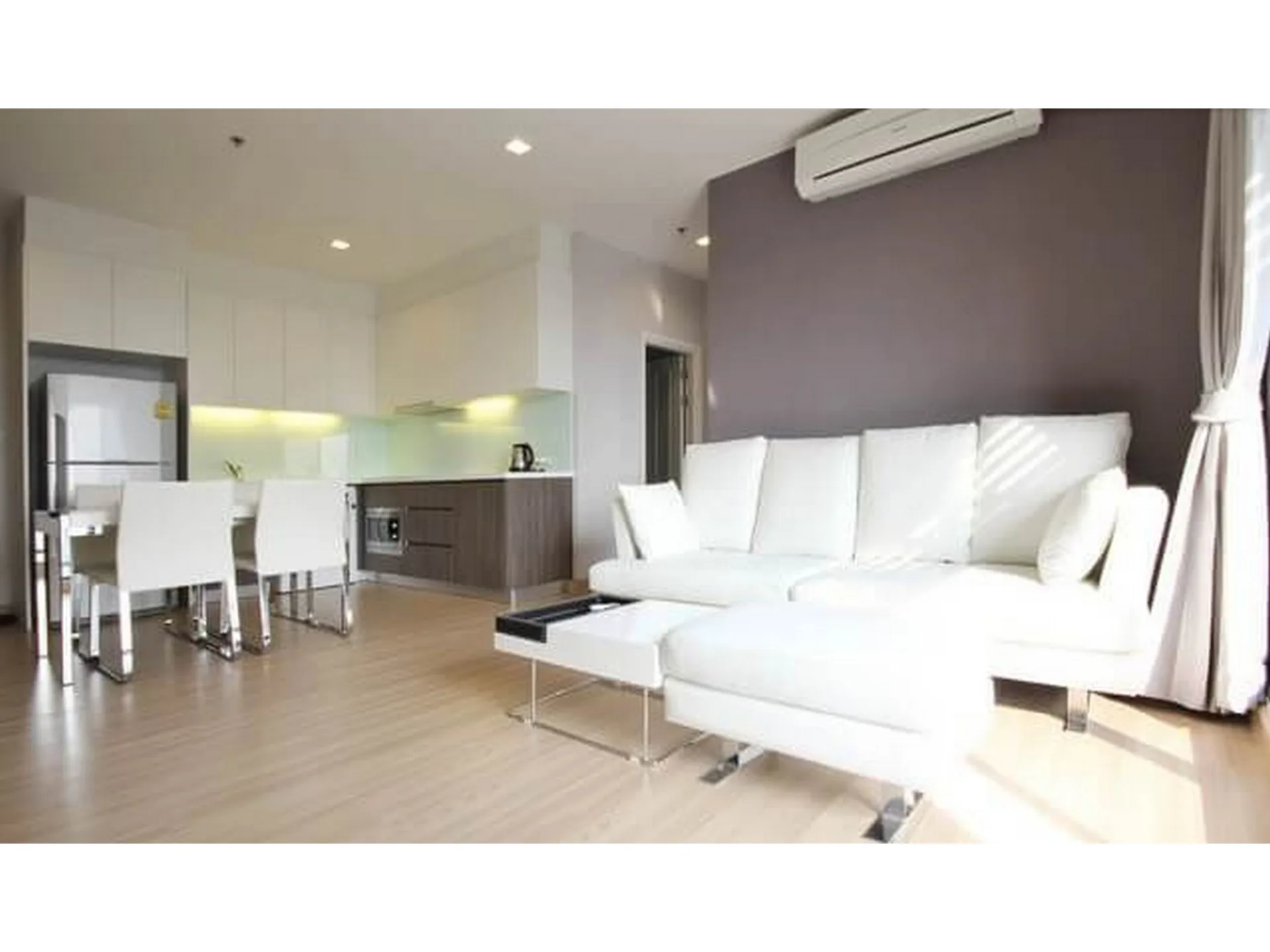 Property photos for Urbano Absolute Sathon - Taksin
