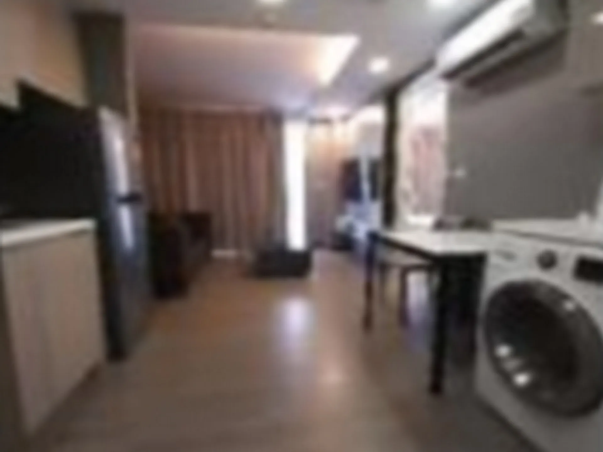 Property photos for Dazzle Sukhumvit 7
