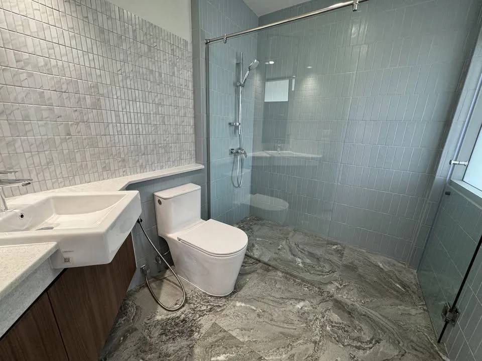 Property photos for Single House Ekk. 6