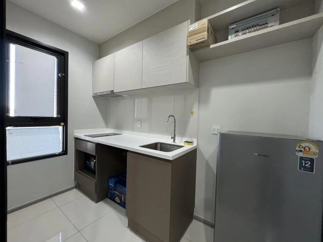 Property photos for Life Sathorn Sierra