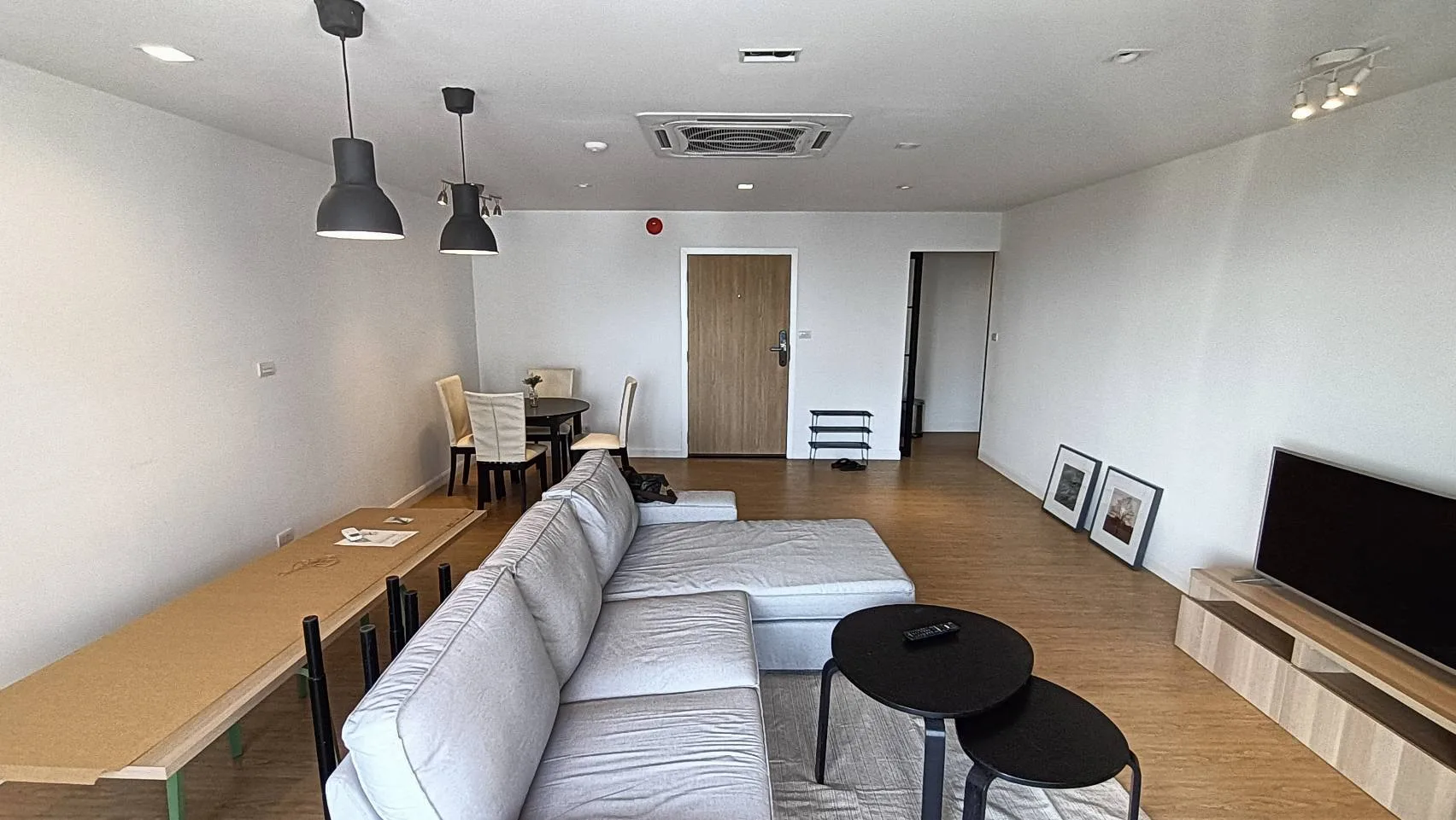 Property photos for Sampoom Garden
