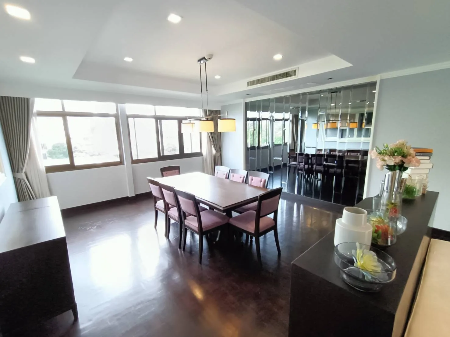 Property photos for Monet House Apartment