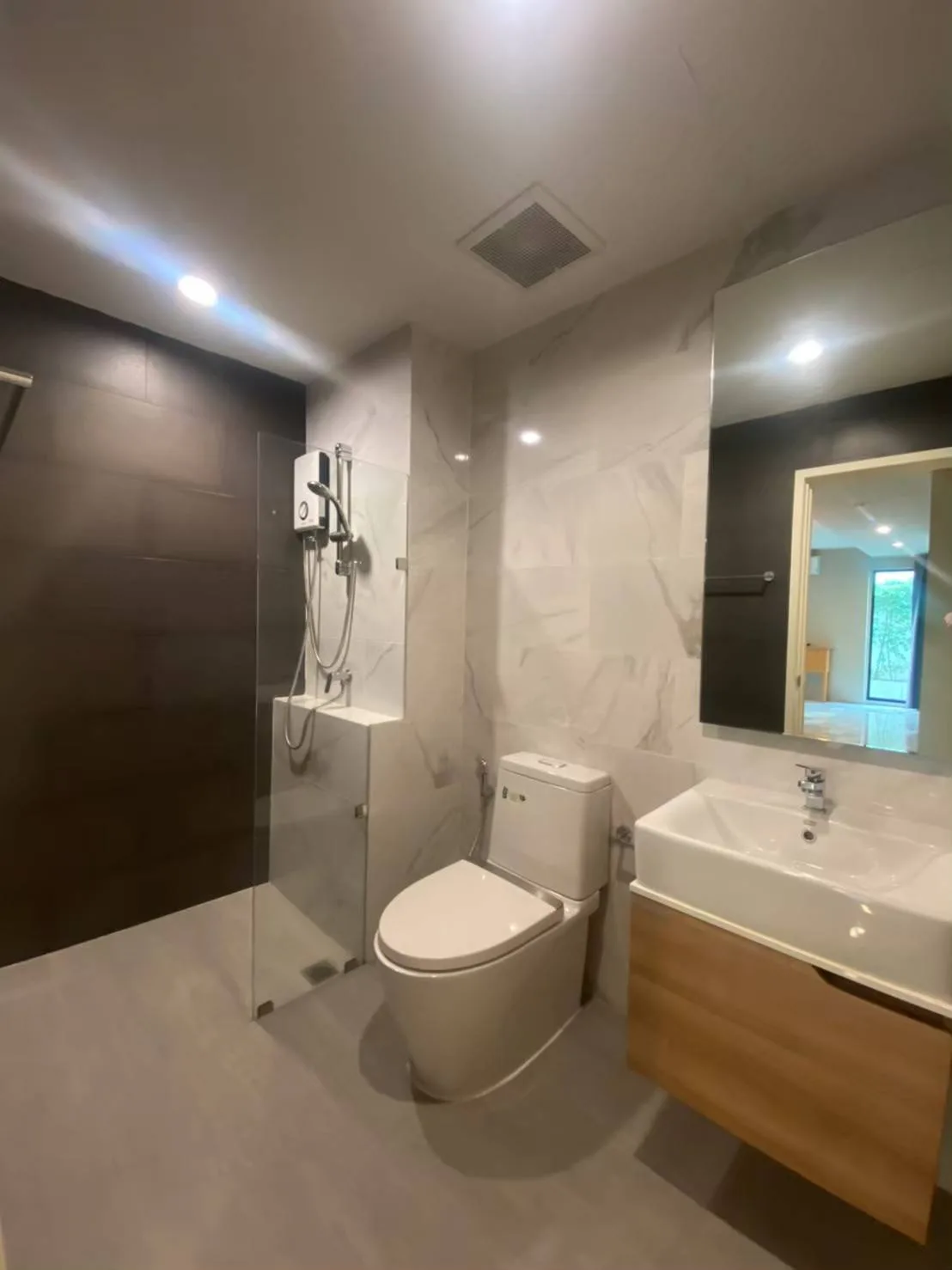 Property photos for Lily House