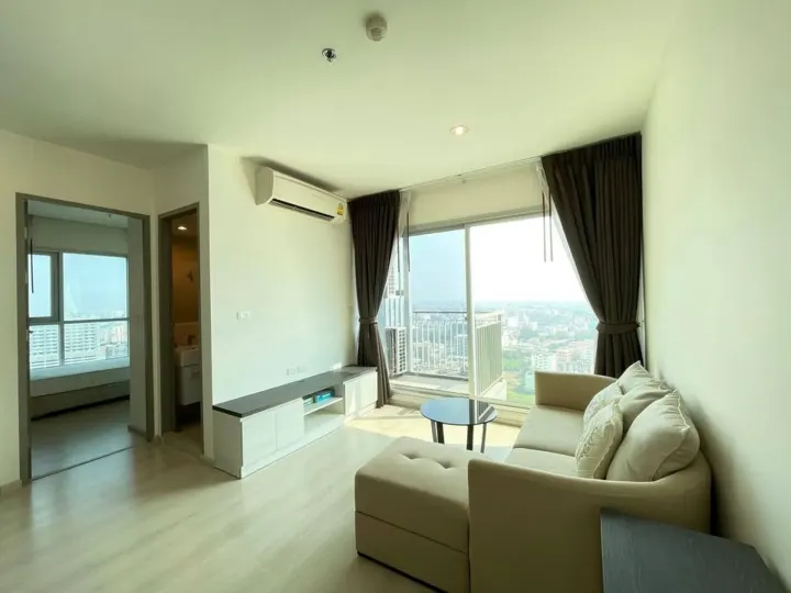 Property photos for Life Ratchadapisek
