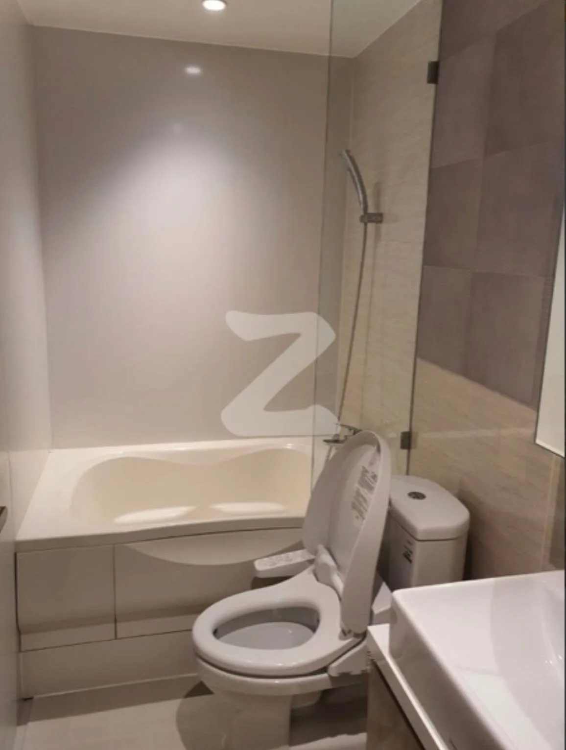 Property photos for Runesu Thonglor 5
