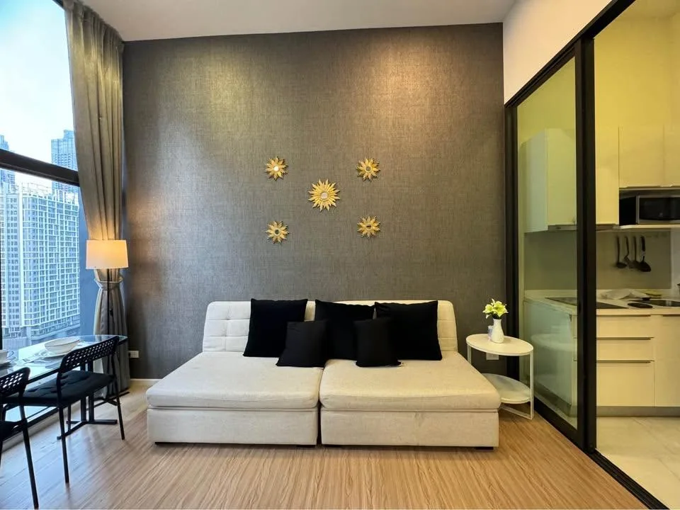 Property photos for Chewathai Residence Asoke
