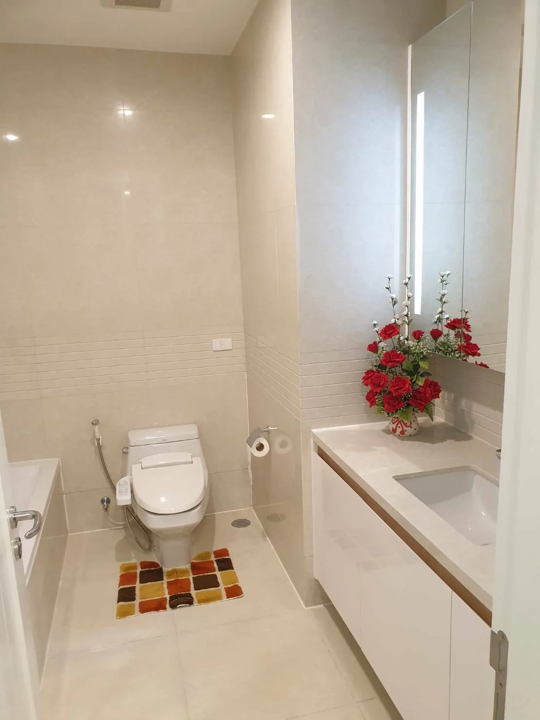 Property photos for Q Langsuan