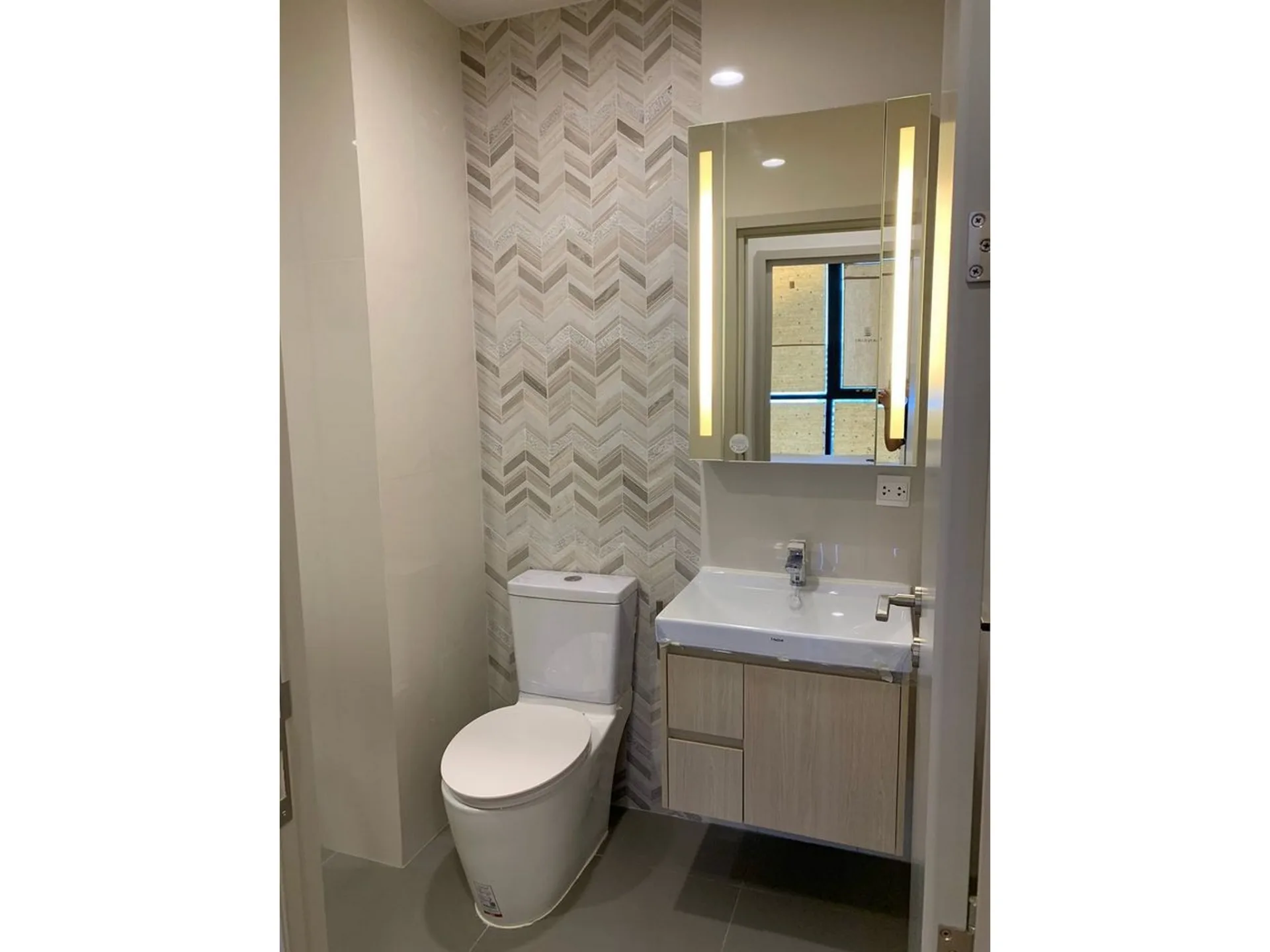 Property photos for OKA HAUS Sukhumvit 36