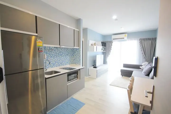 Property photos for The Key Sathorn - Charoenraj