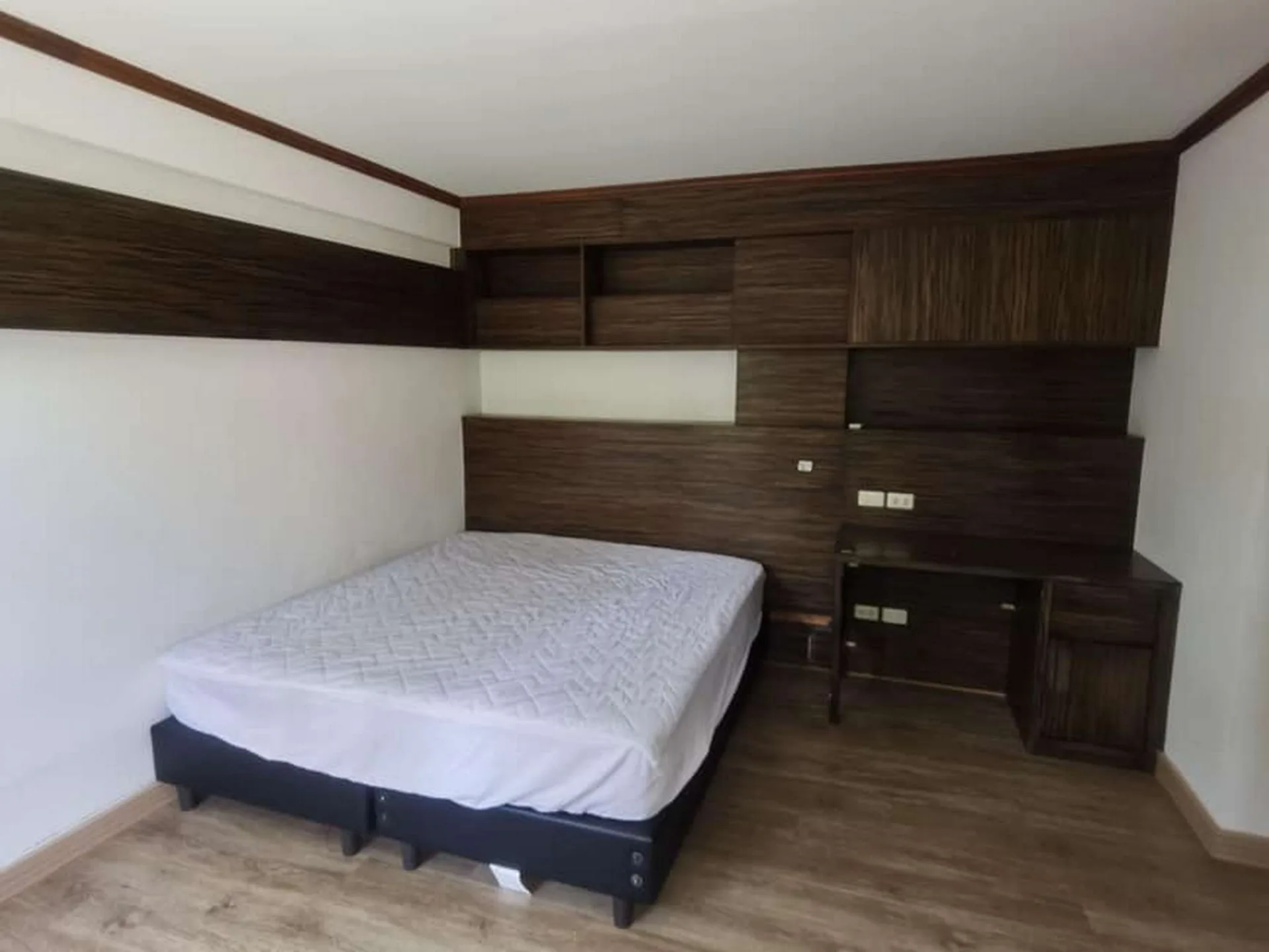 Property photos for Plus 38 Hip