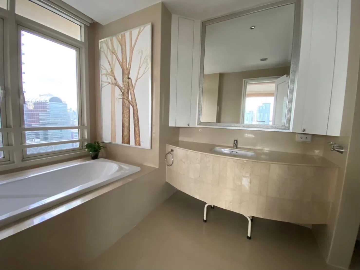 Property photos for Hampton Thonglor 10