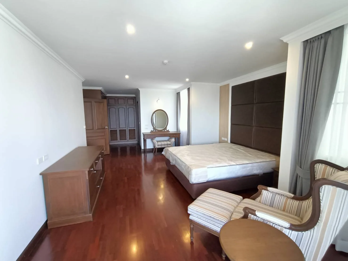 Property photos for Newton Tower