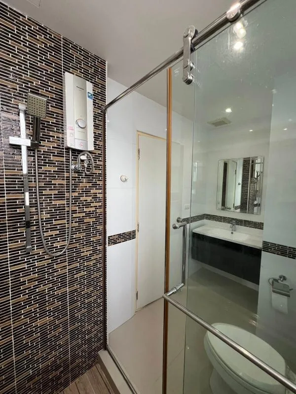 Property photos for Pathumwan Resort