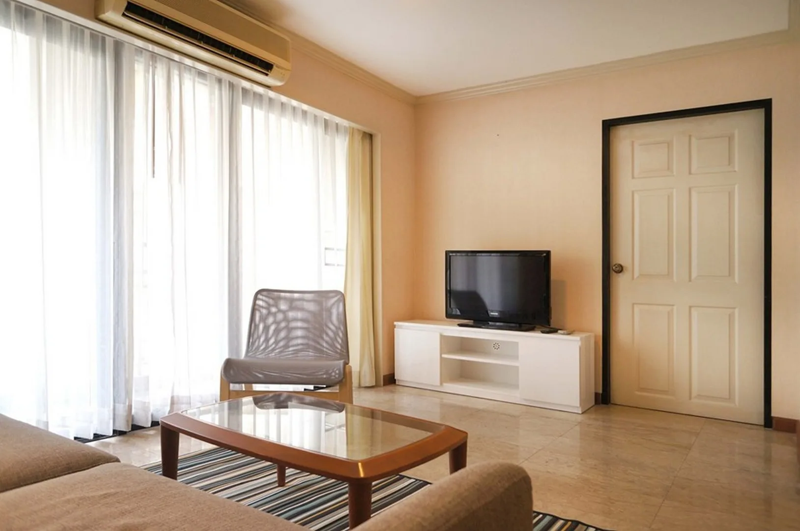 Property photos for Green Point Silom