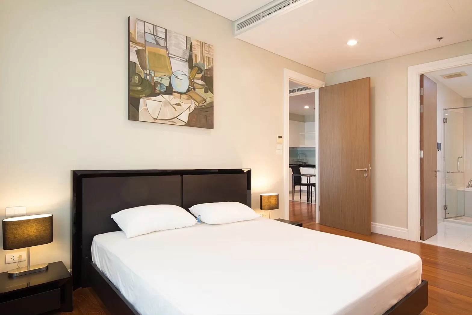 Property photos for Bright Sukhumvit 24
