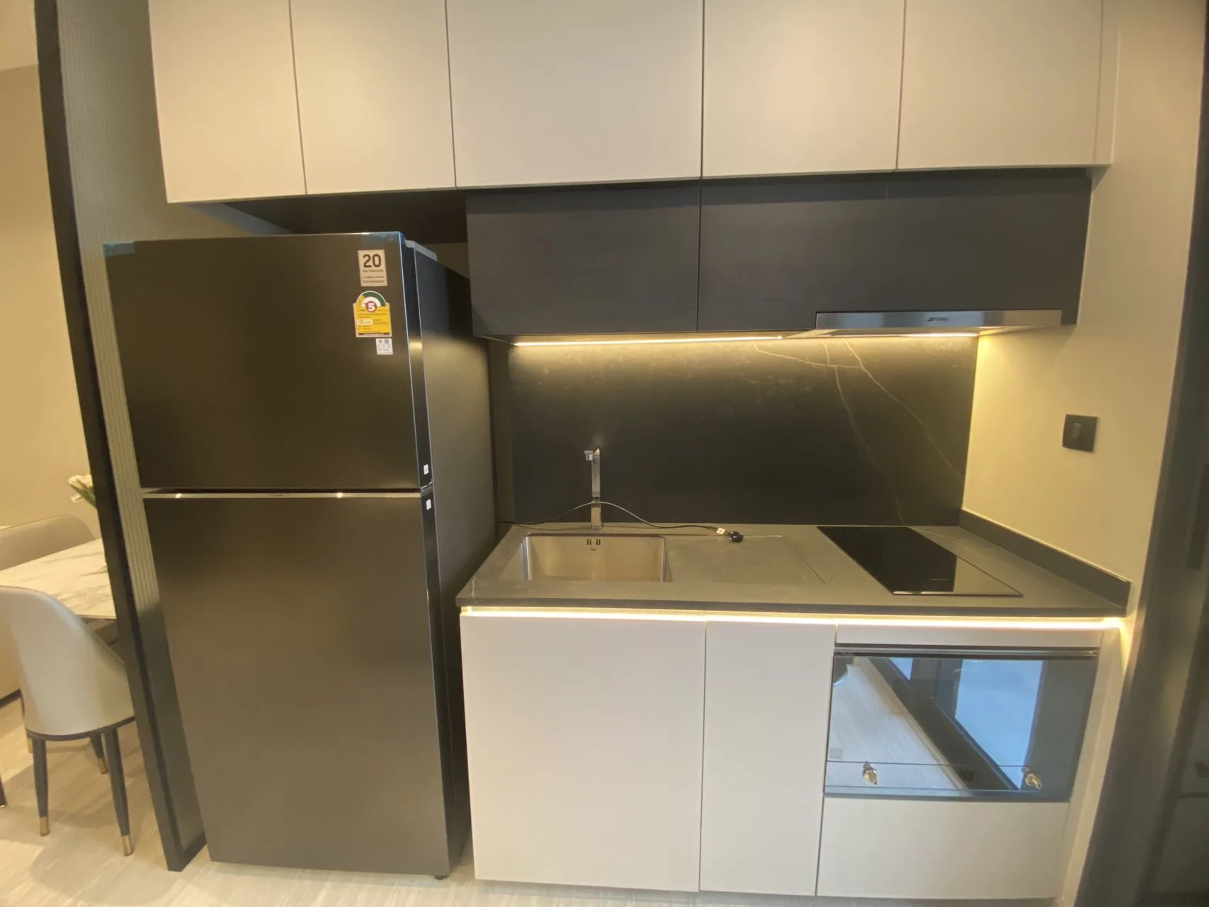 Property photos for The Room Sukhumvit 38