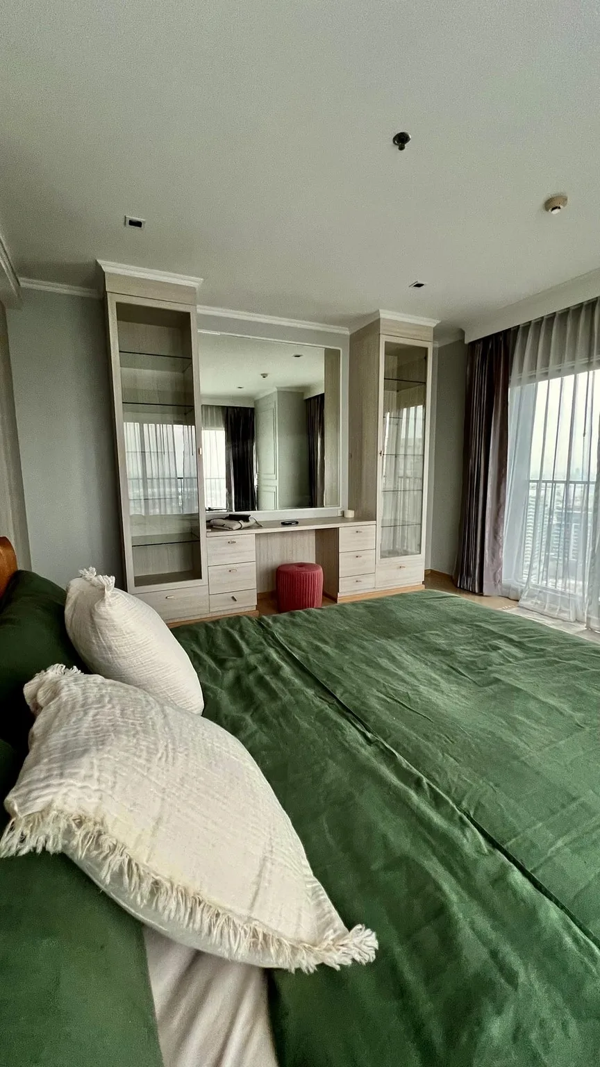 Property photos for Noble Remix
