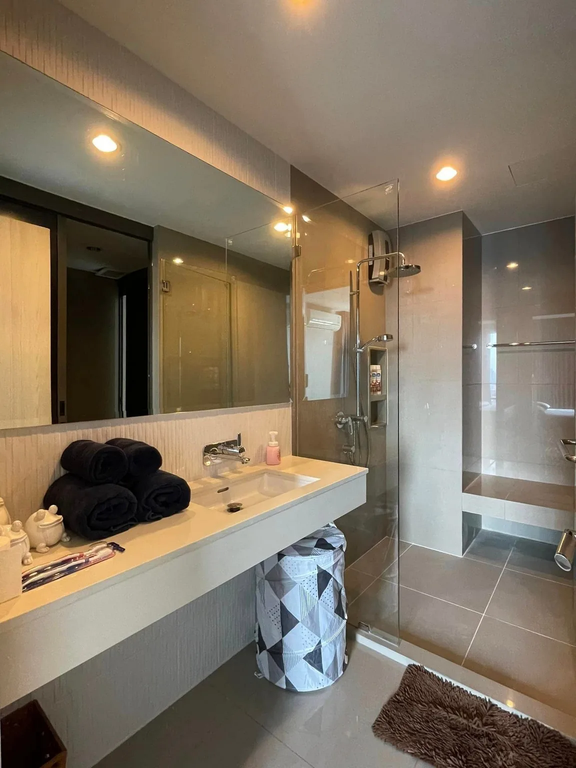 Property photos for Rhythm Sukhumvit 42