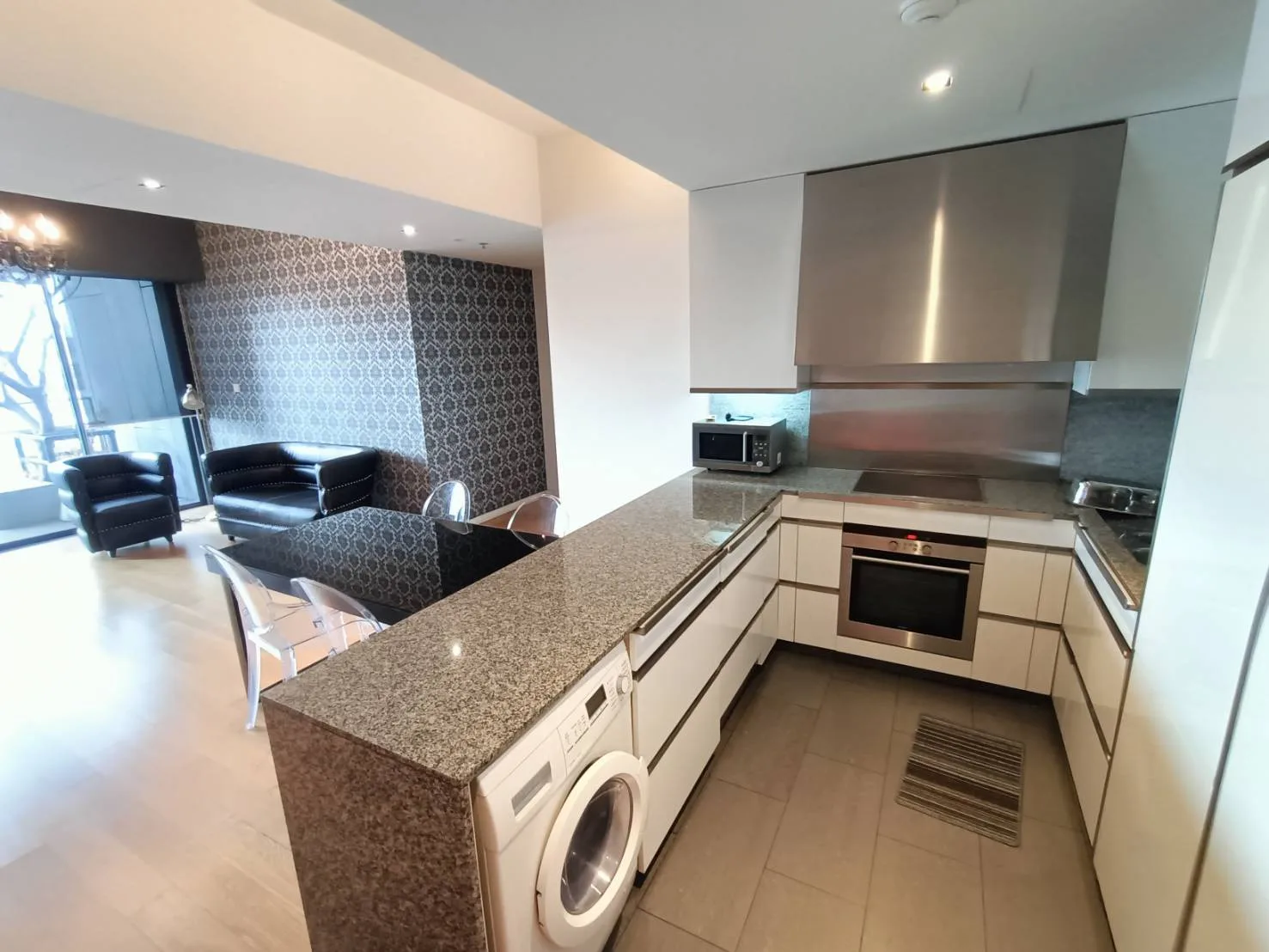 Property photos for The Met