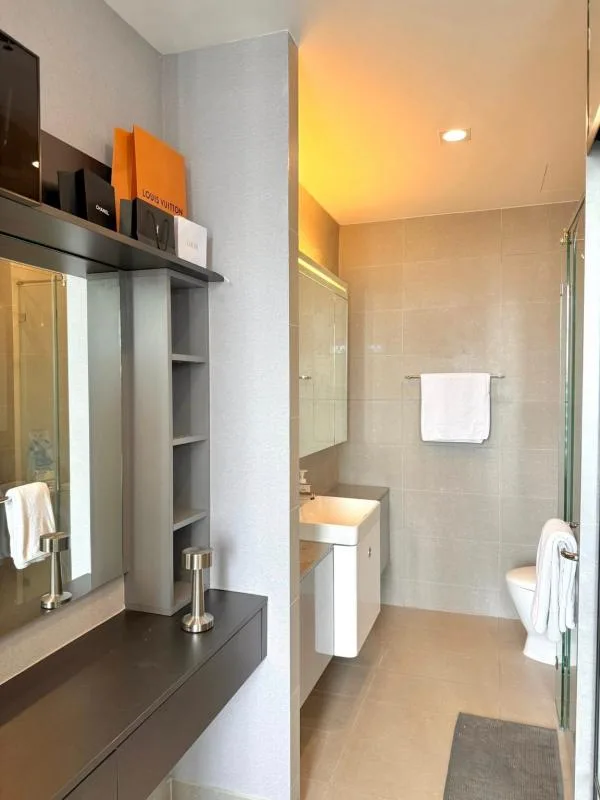Property photos for Noble Ploenchit