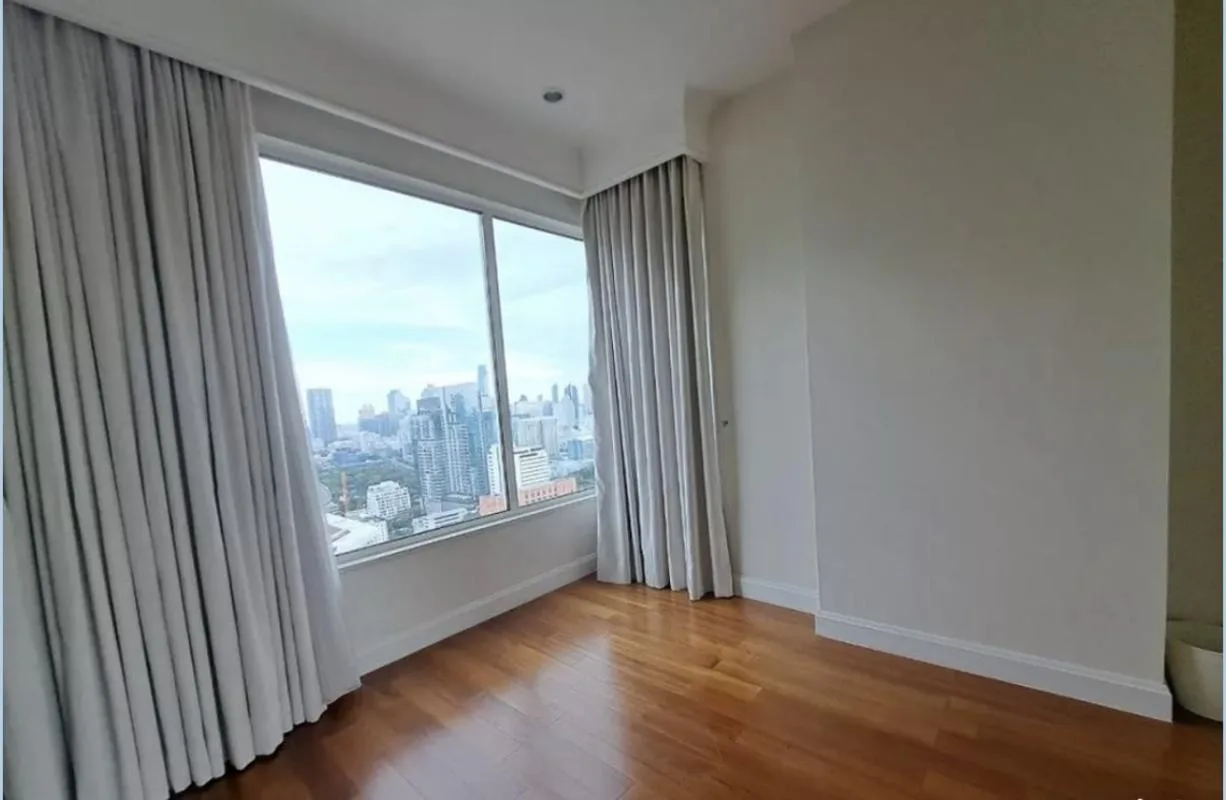 Property photos for Q Langsuan