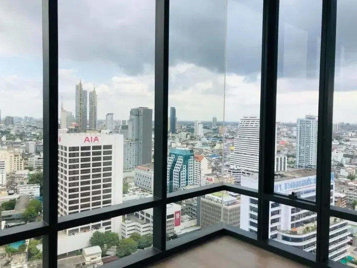 Property photos for Ashton Silom