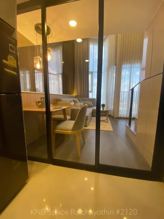 Property photos for Knightsbridge Space Ratchayothin
