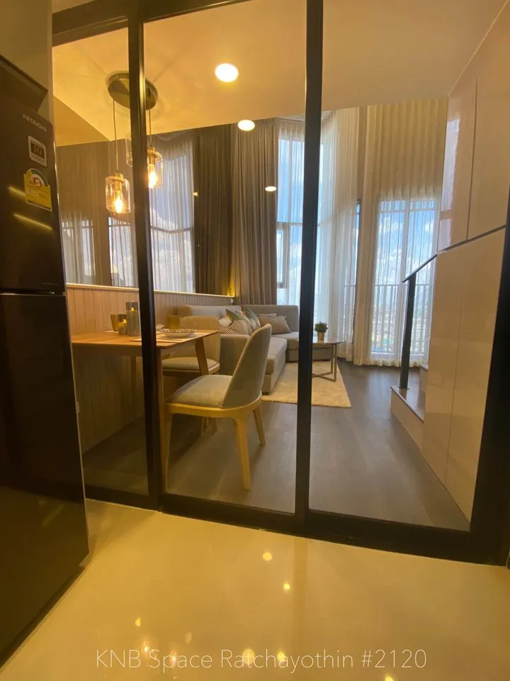 Property photos for Knightsbridge Space Ratchayothin