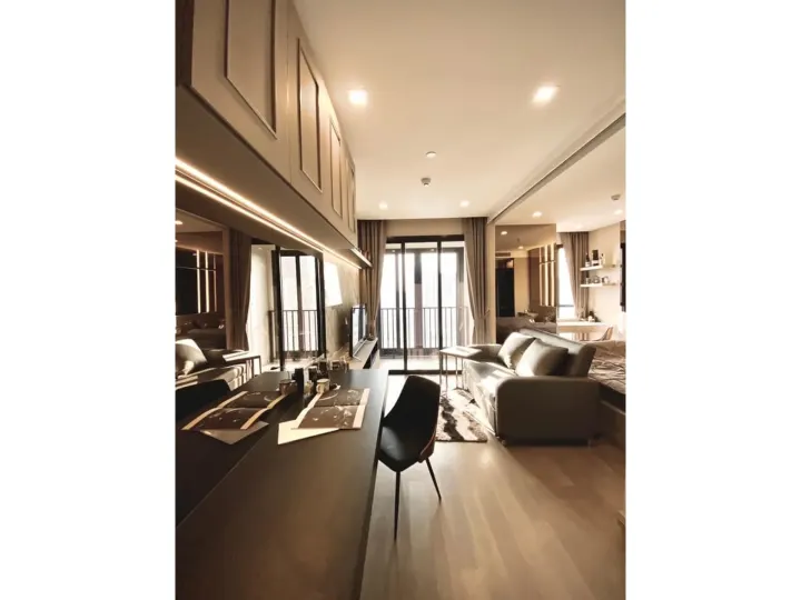 Property photos for Ashton Asoke