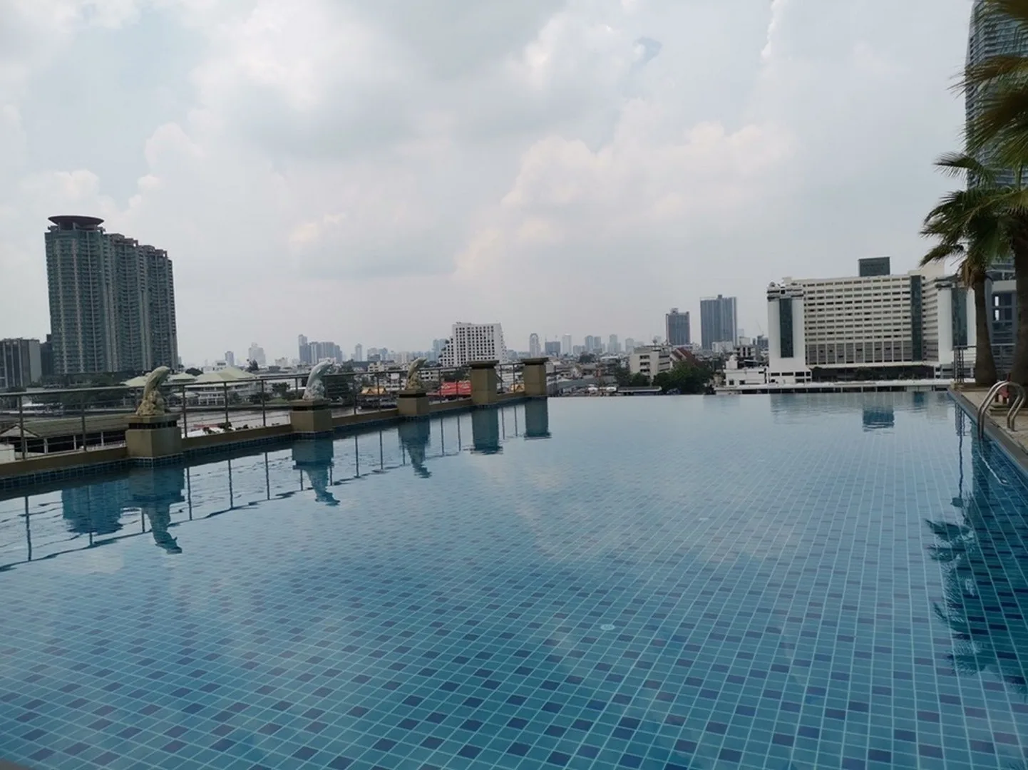 Property photos for Supalai River Place