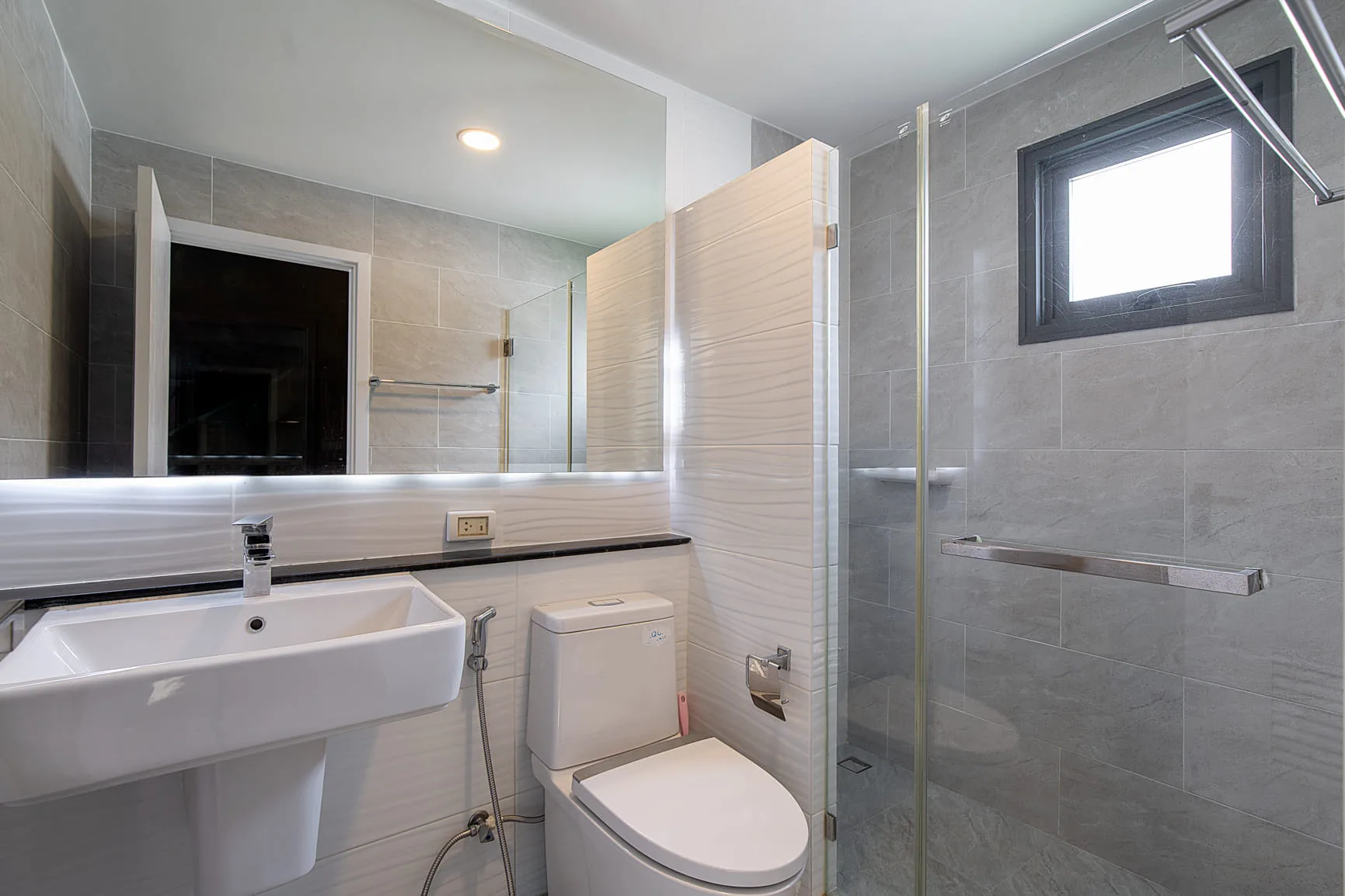 Property photos for Britania Bangna Km.12