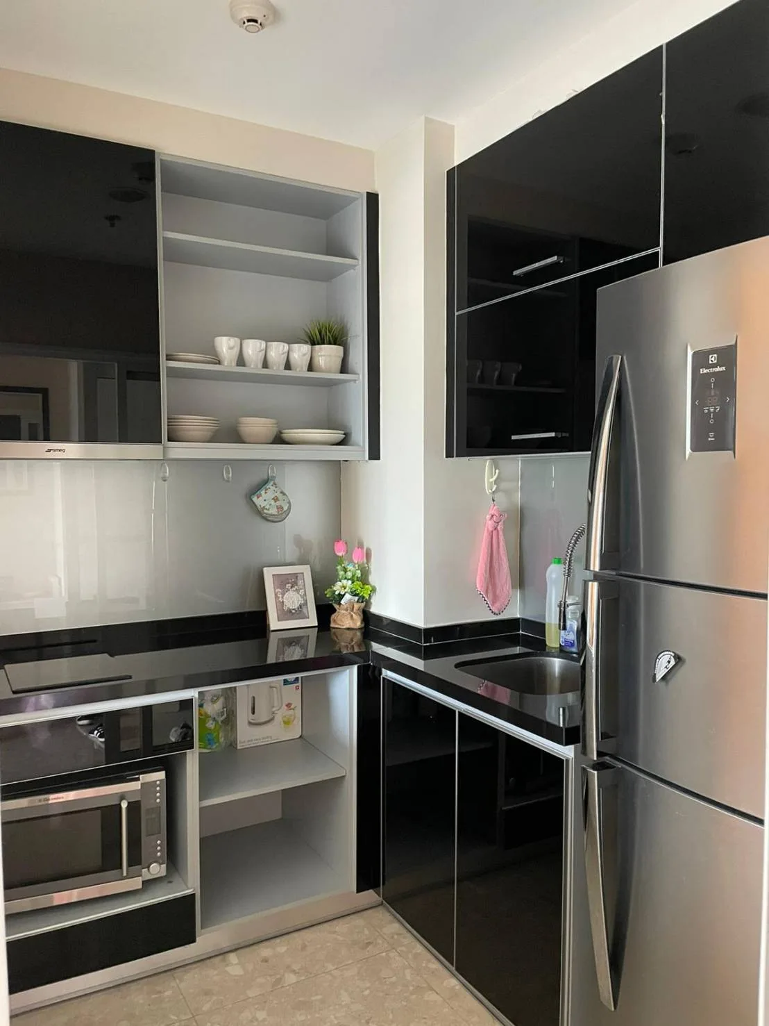 Property photos for The Crest Sukhumvit 34
