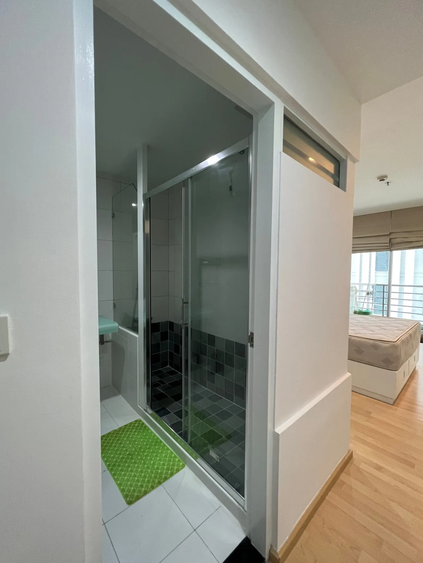 Property photos for Noble Lite