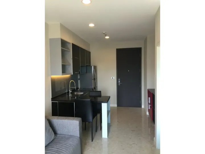 Property photos for The Crest Sukhumvit 34