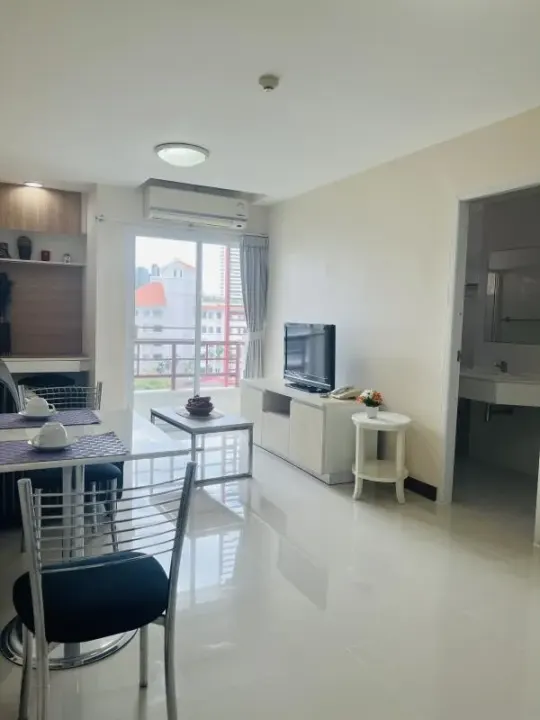 Property photos for Charming Resident Ekkamai 6