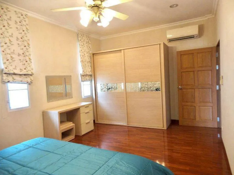 Property photos for Sittarom Regent Sukhumvit 105