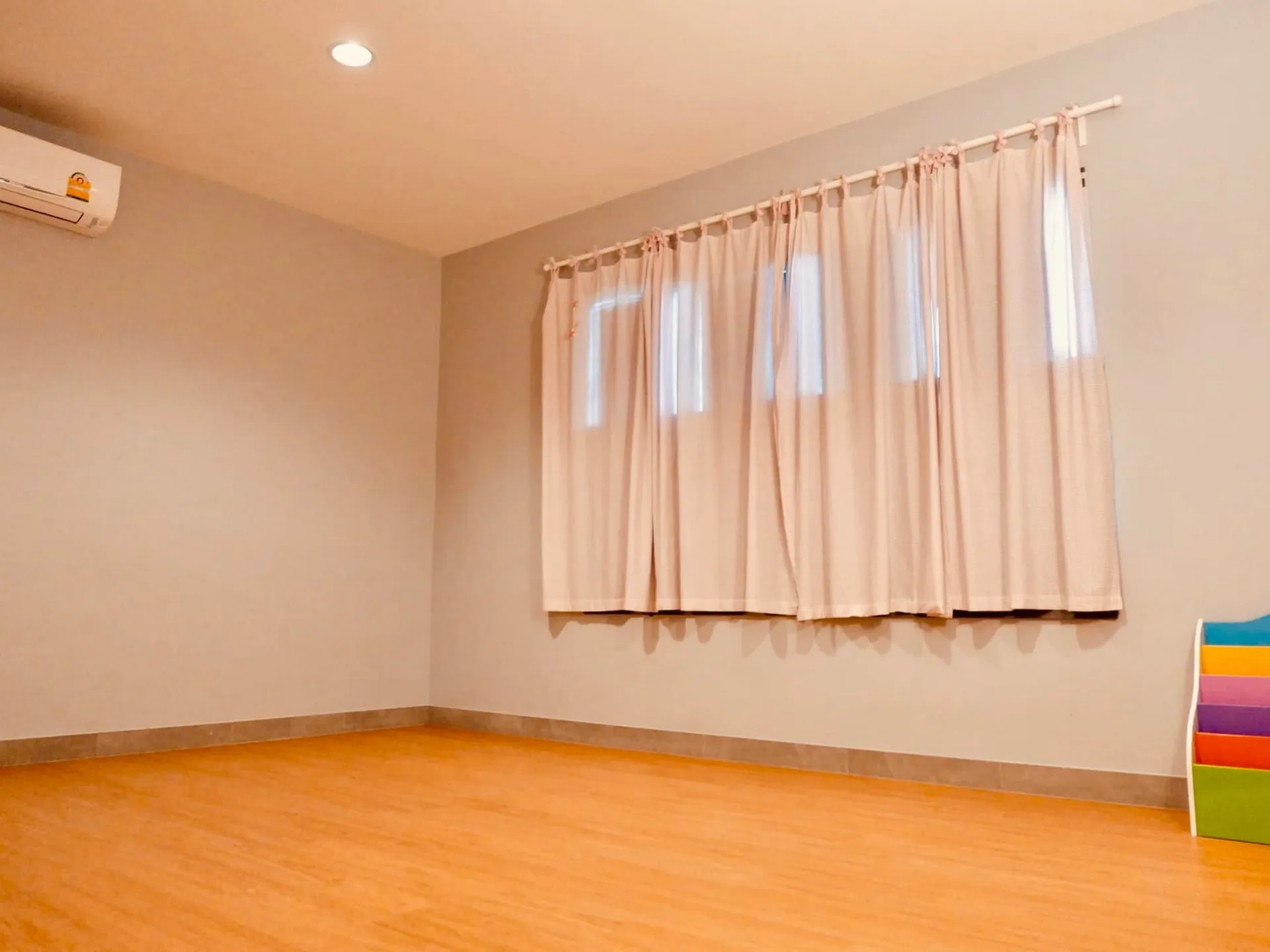 Property photos for Life Bangkok Boulevard Ratchaphruek ??? Charan