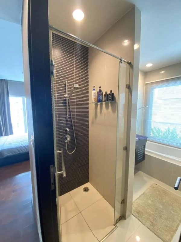 Property photos for Noble Ora