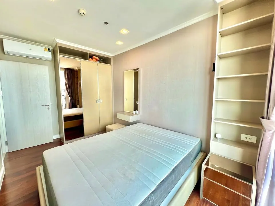 Property photos for The Metropolis Samrong Interchange
