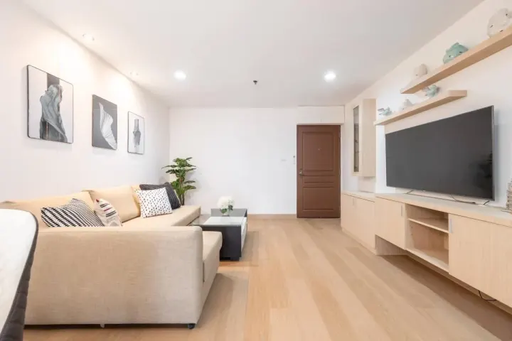 Property photos for The Waterford Diamond