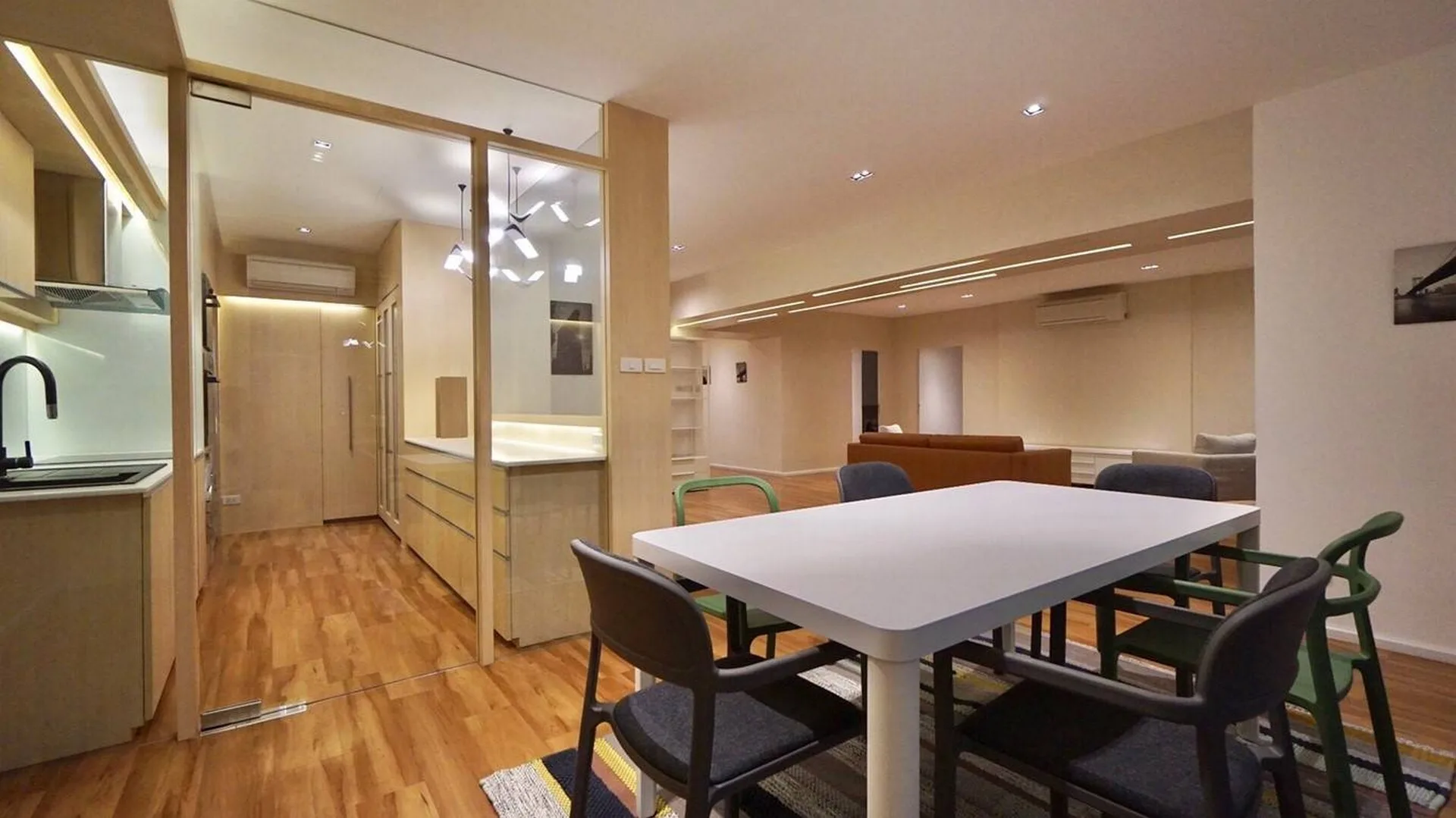 Property photos for Royal Castle