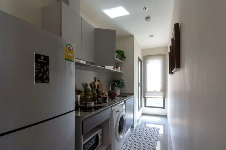 Property photos for Centric Huay Kwang Station
