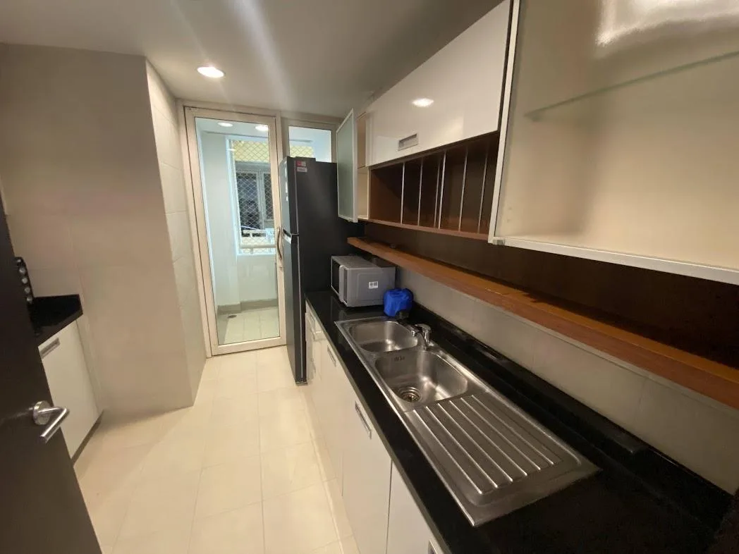 Property photos for Wilshire