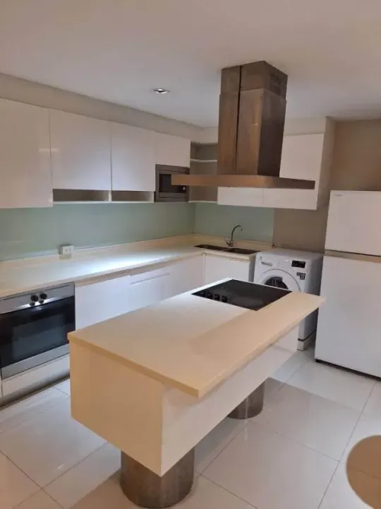 Property photos for Le Nice Ekamai