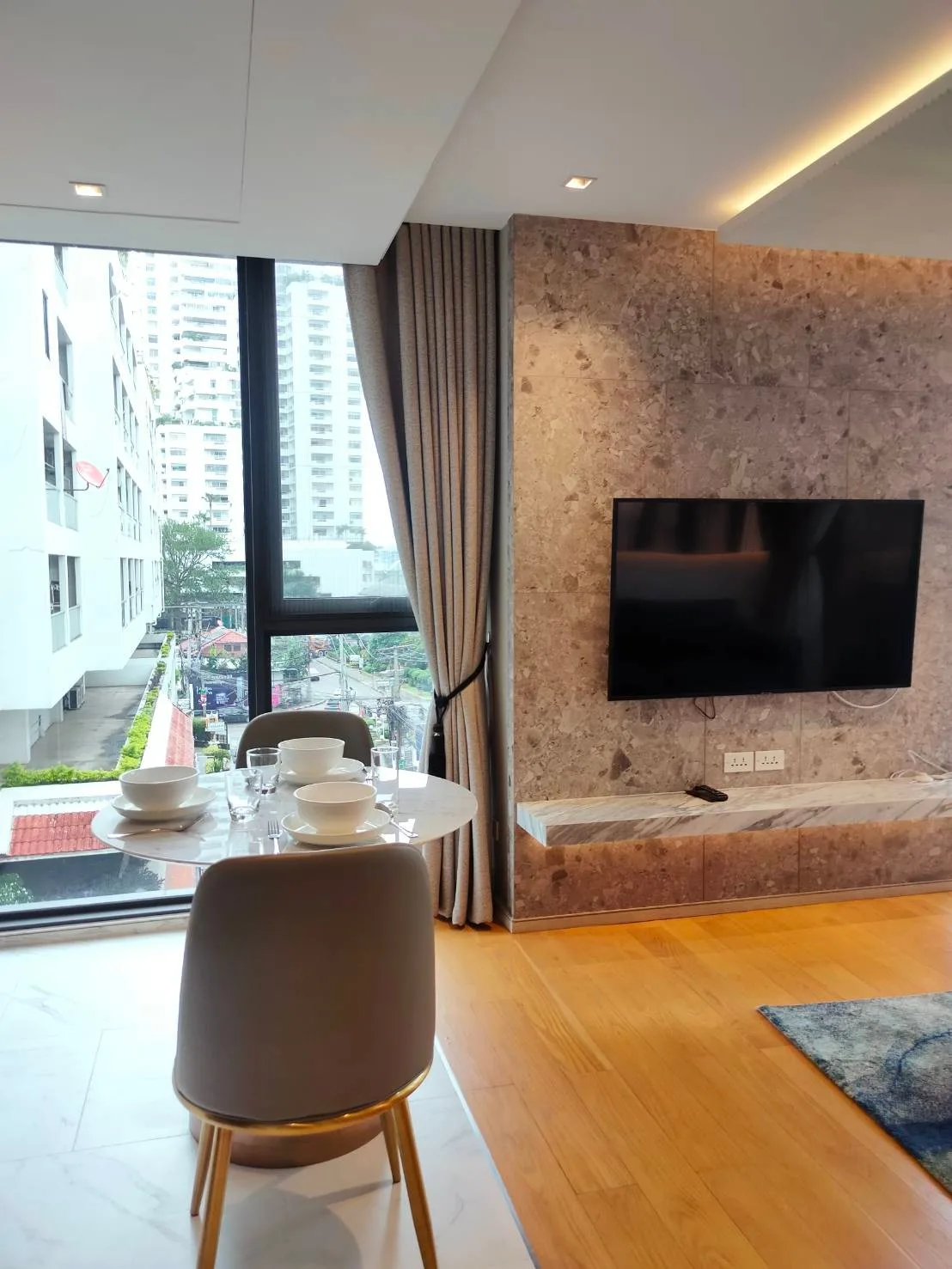 Property photos for 111 Residence Luxury Apartment Sukhumvit 39