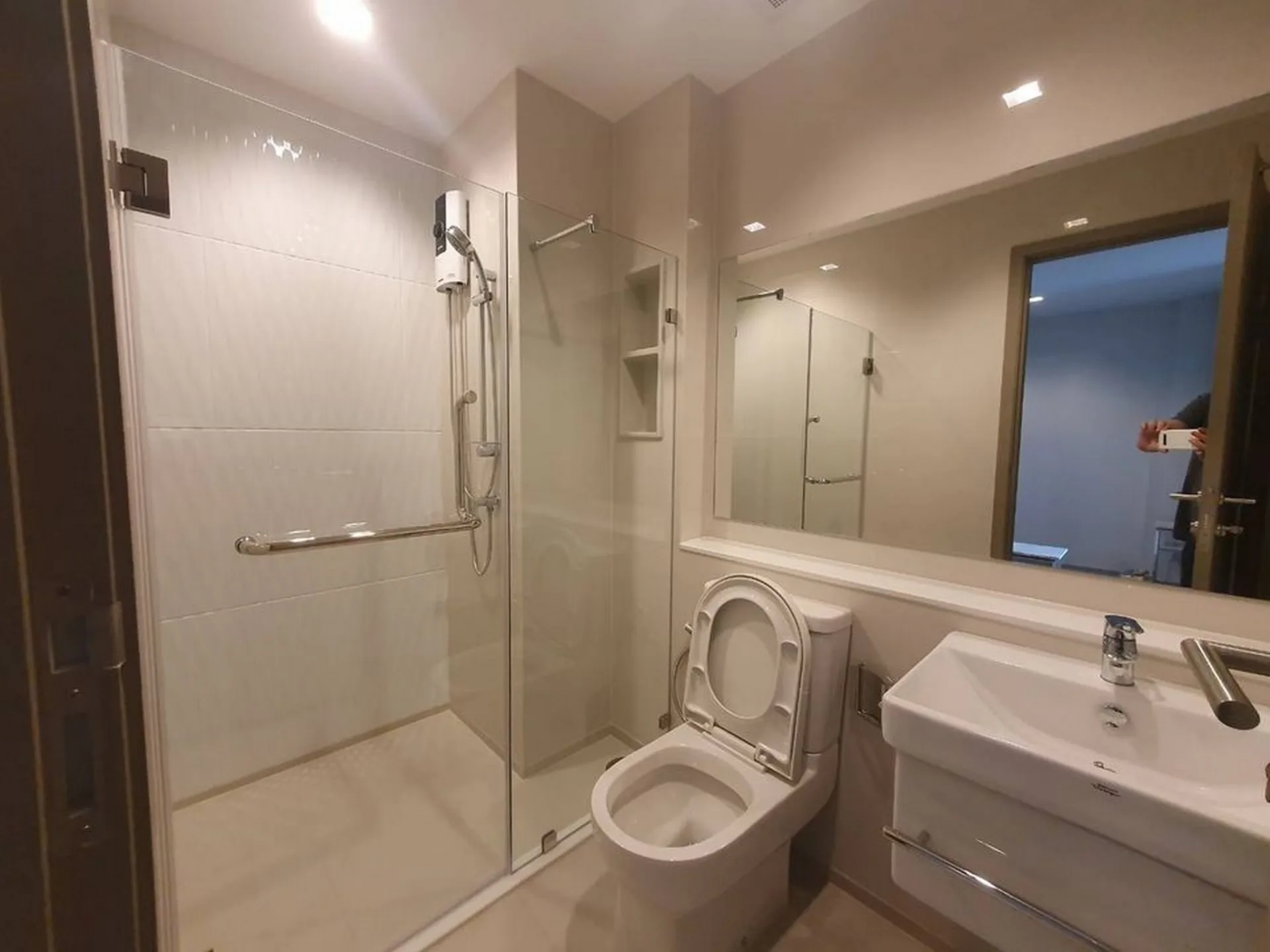 Property photos for LIFE Asoke - Rama 9
