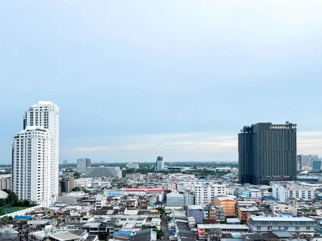 Property photos for Aguston Sukhumvit 22