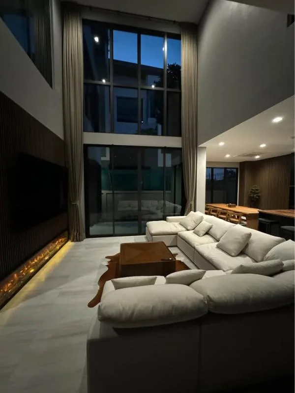 Property photos for The Gentry Rama 9
