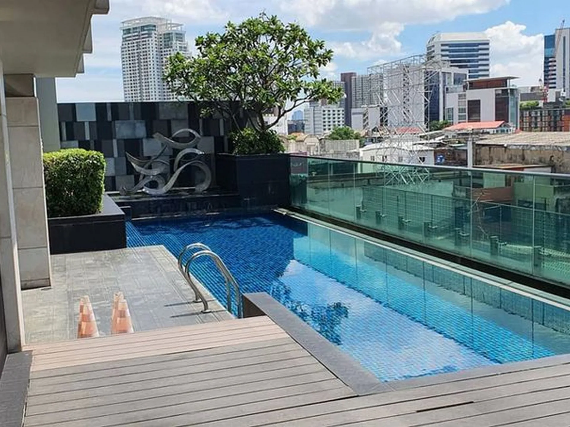 Property photos for Life Sukhumvit 67